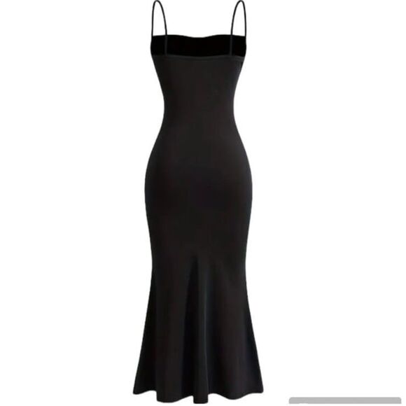 Solid Ruched Cami Dress -Sleeveless Bodycon Black Size Large New - Picture 4 of 7